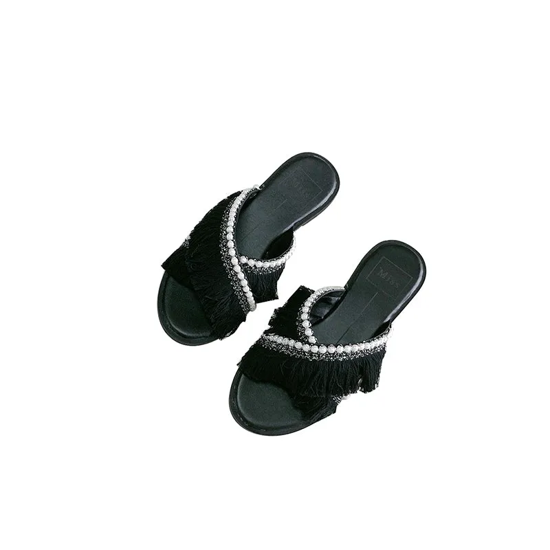 BOOPDO DESIGN CROSS OVER FLAT SANDALS WITH TASSEL AND PEARL DETAIL