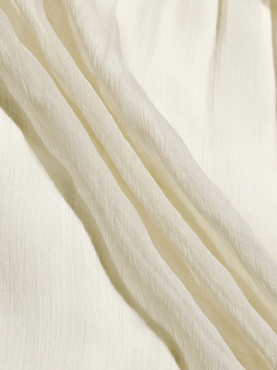 Creamy ruffle long dress