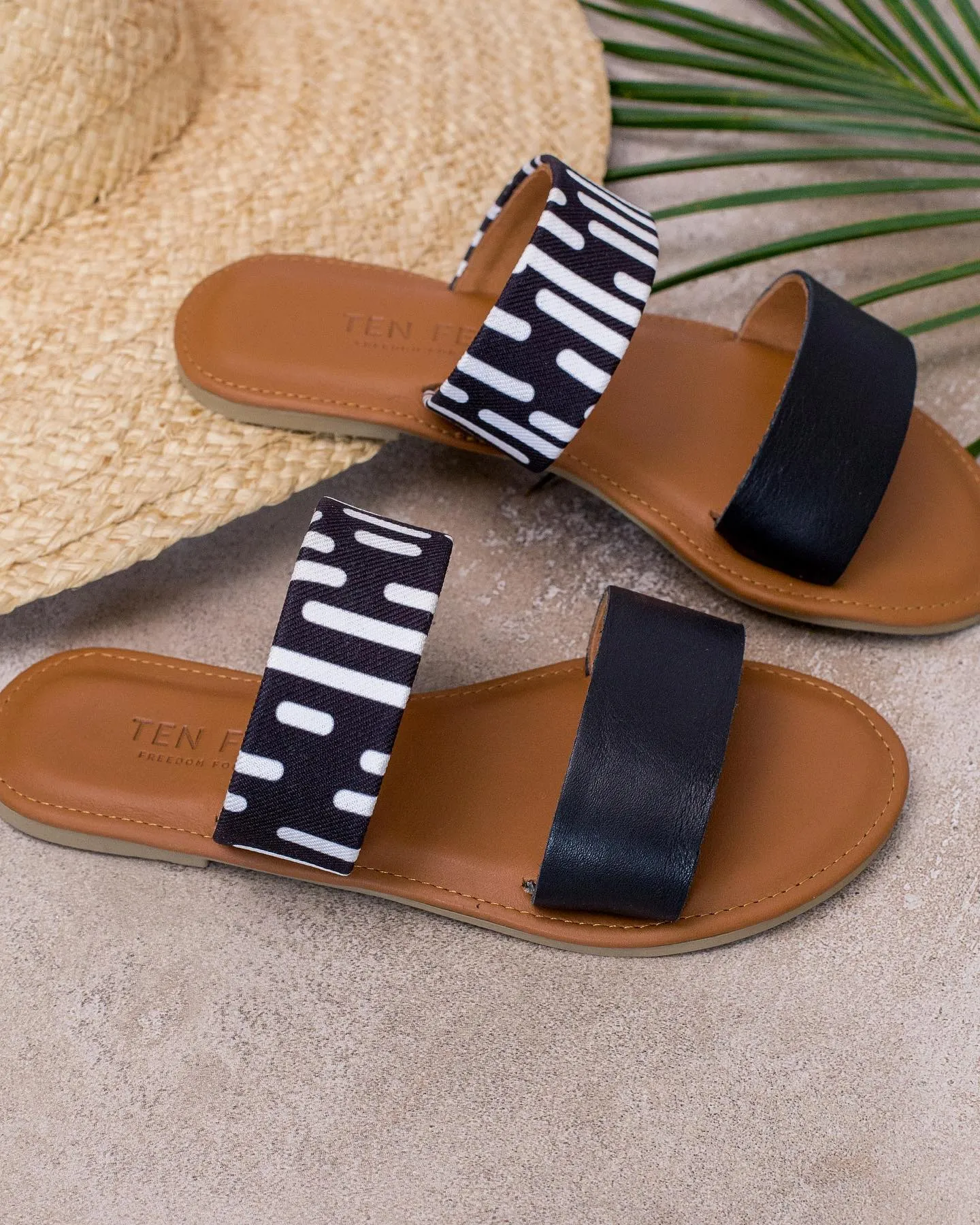 Double Strap - Black & Bold Move