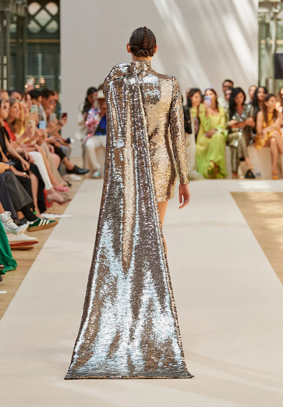 Look 61