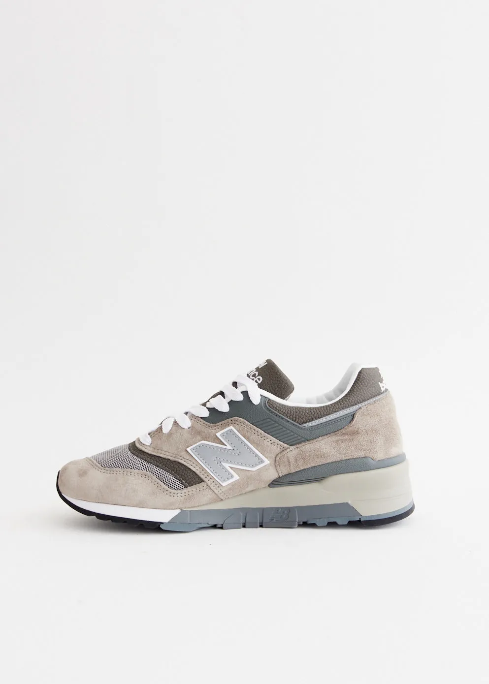 MADE in USA 997 'Grey' Sneakers