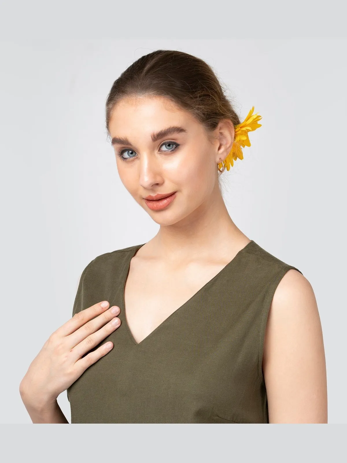 Tencel Solid V-Neck Sleeveless Dress
