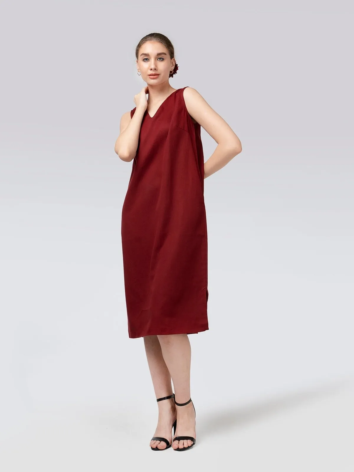 Tencel Solid V-Neck Sleeveless Dress
