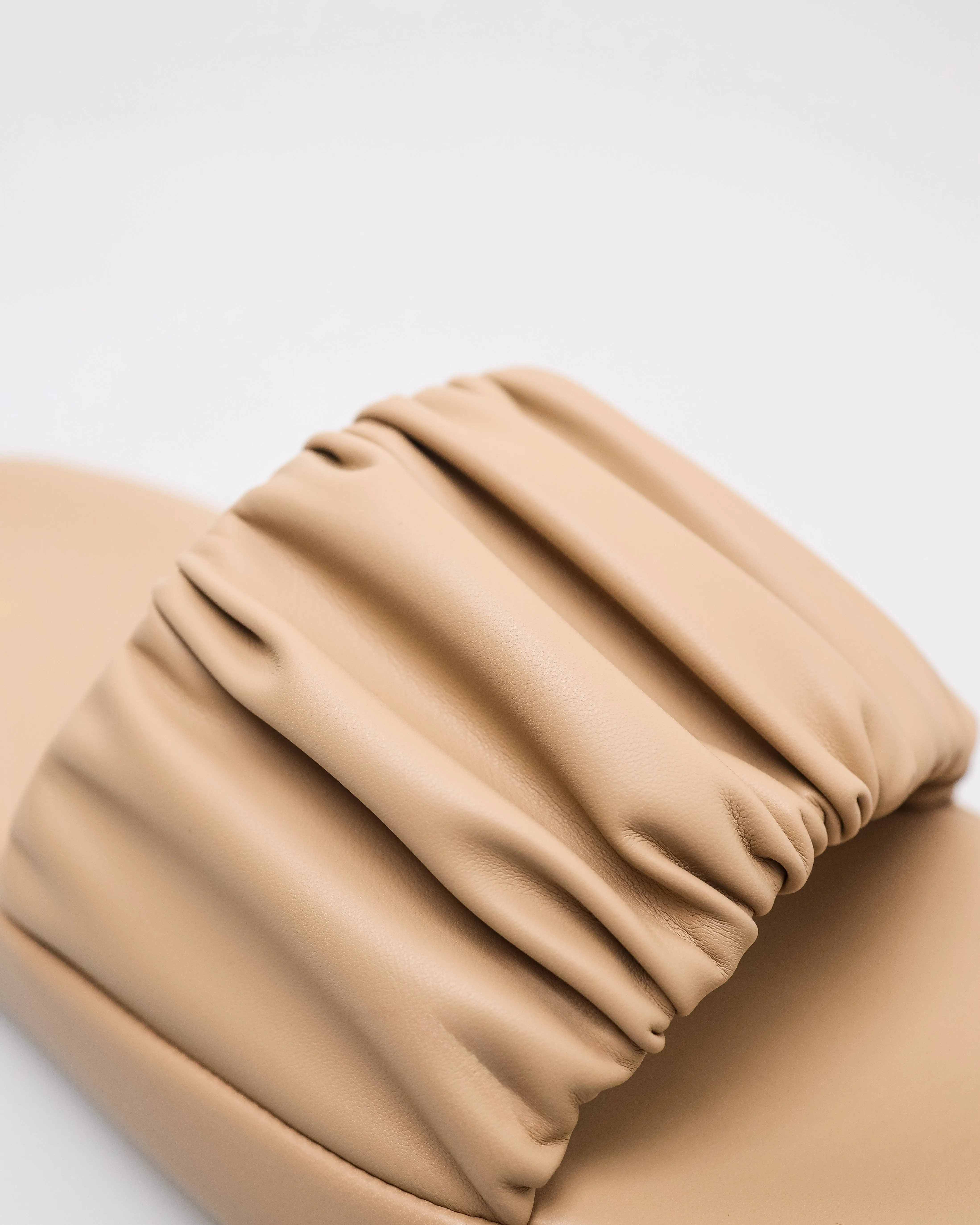 Tomaz NN413 Ladies Pleated Flats